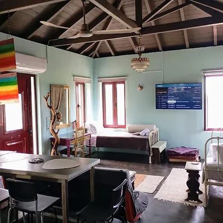 Holiday home Mojo Art House
